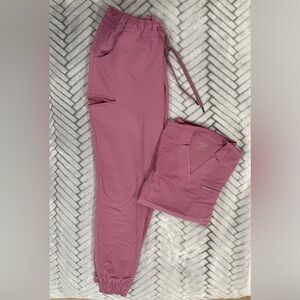 Jaanuu Women's Pink Top and Joggers Set
